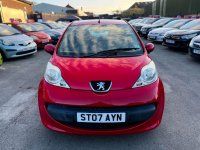 PEUGEOT 107